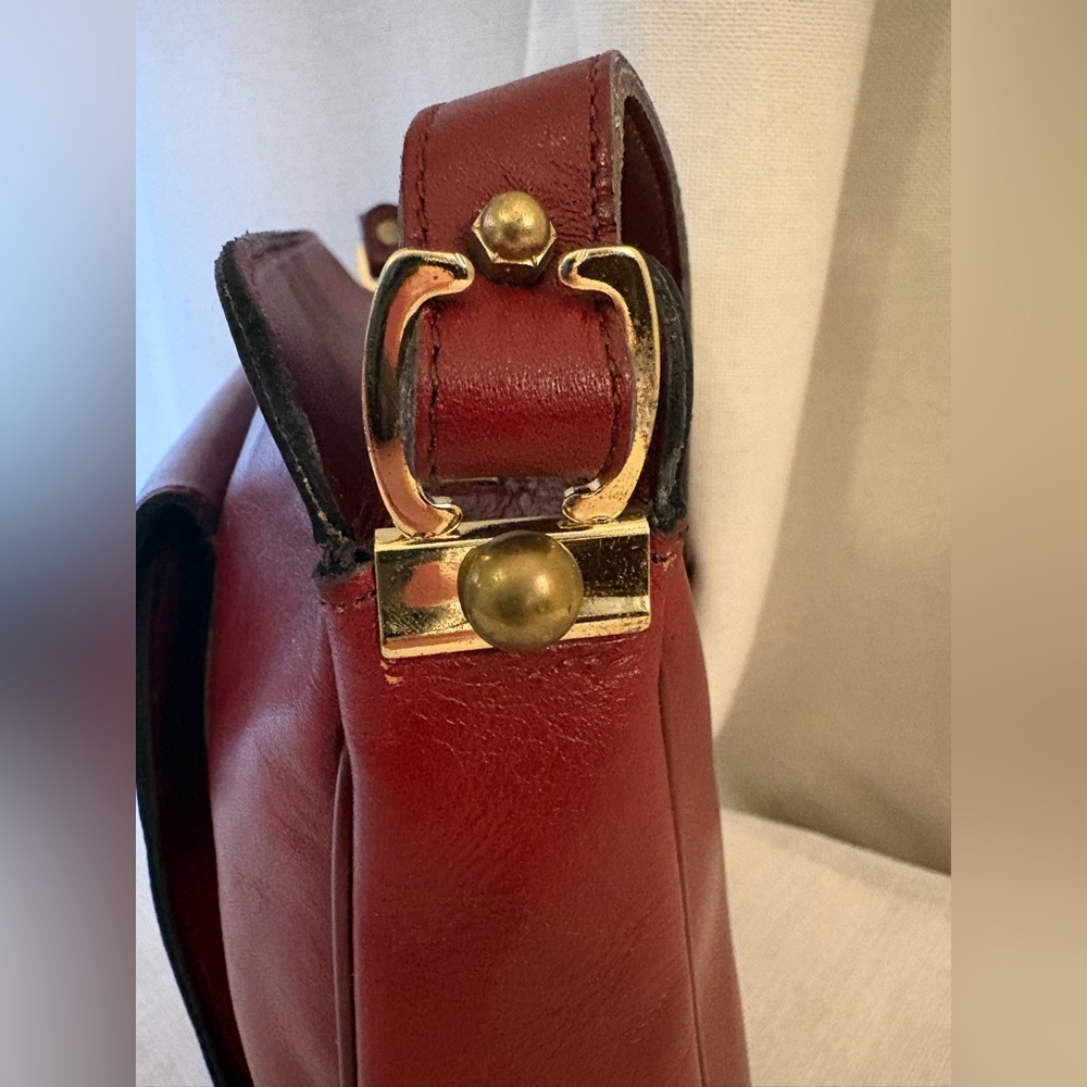 Vintage Etienne Aigner Handmade Oxblood Red Leather Shoulder Bag Purse RARE EUC - Picture 4 of 14